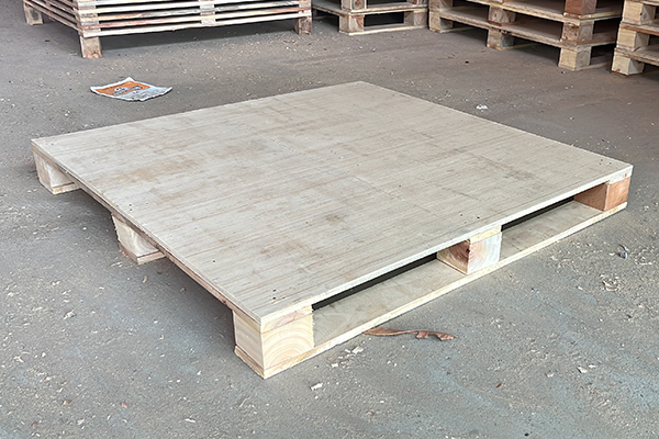 Plywood Pallet Manufacturer
