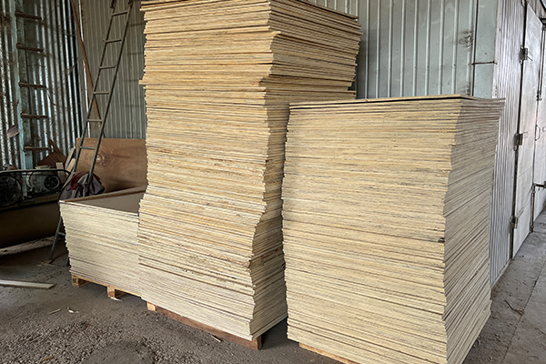 Plywood Sheet Manufacturer